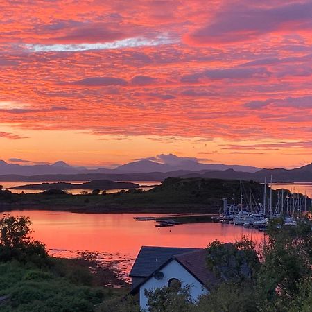 Corrie House Hotel Craobh Haven